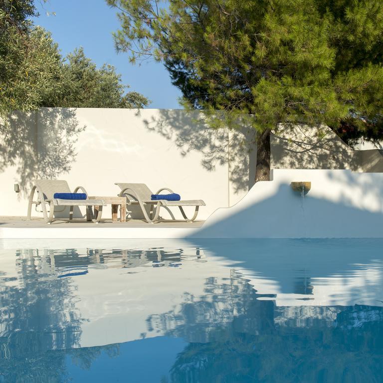 Anemolia Villas With Private Pools Near The Most Beautiful Beaches Of Alonissos Isomata Extérieur photo