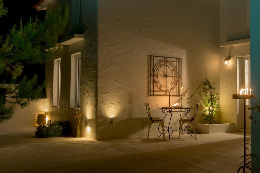 Anemolia Villas With Private Pools Near The Most Beautiful Beaches Of Alonissos Isomata Extérieur photo